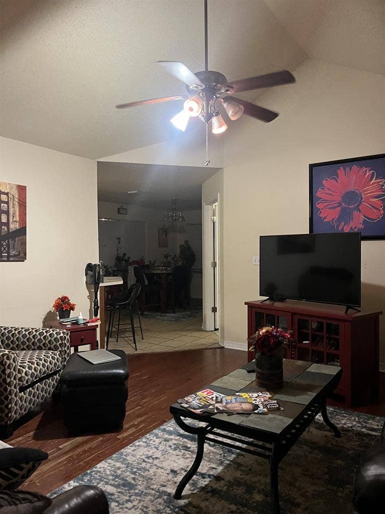Private room for rent
