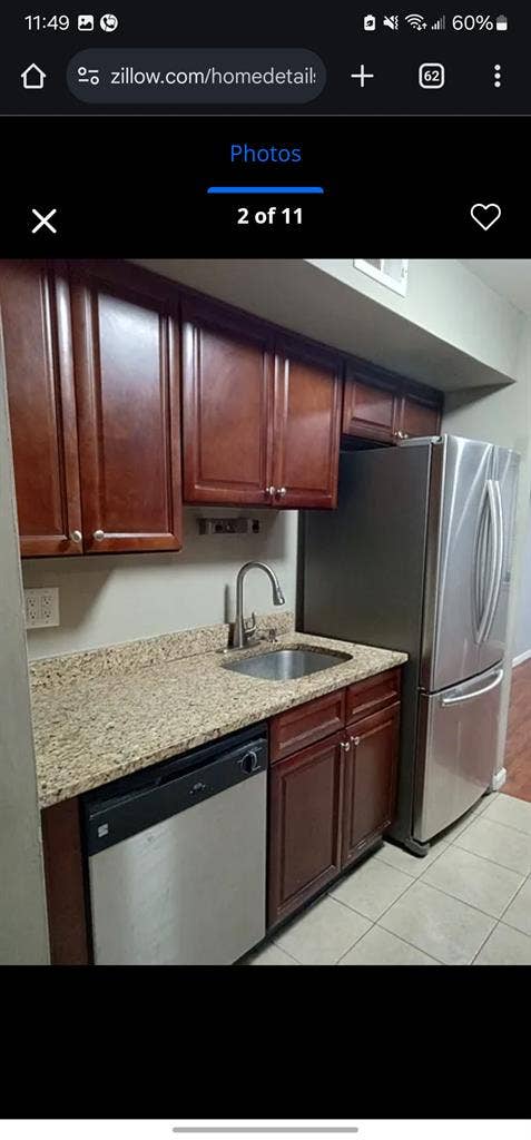 Private Room rent in b apartment