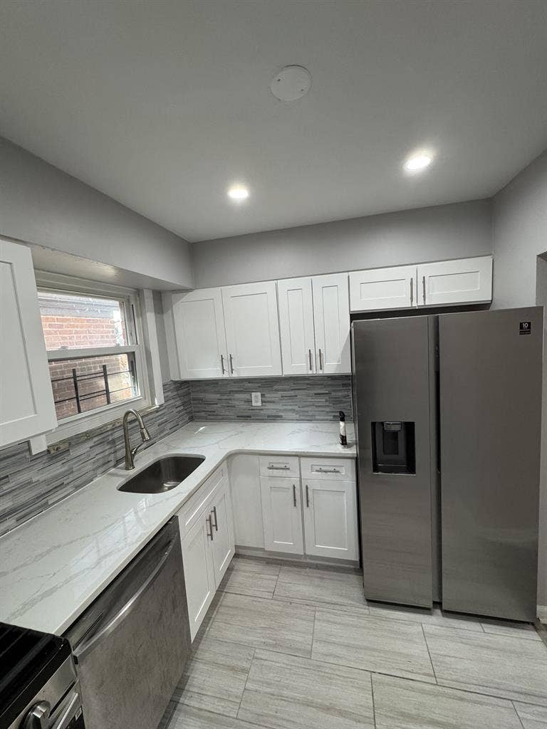 Spacious rooms for rent