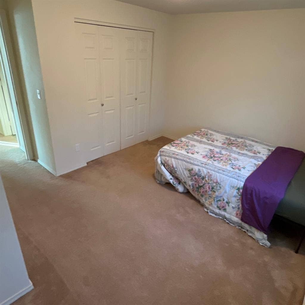 Room for rent