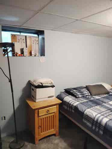 Furnished room for rent