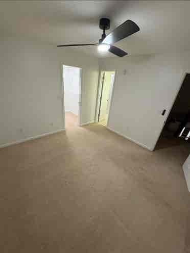Room for Rent in Buford House