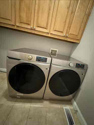 Room for Rent in Buford House