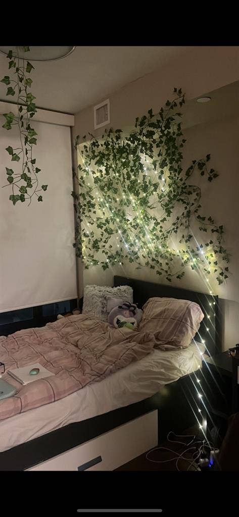 Summer sublet at icon (4 month)
