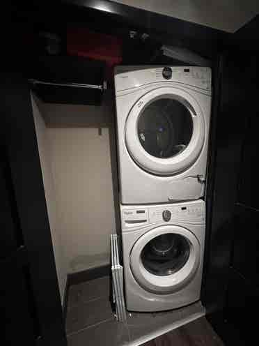 Summer sublet at icon (4 month)