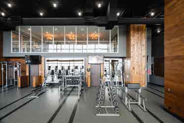 Summer sublet at icon (4 month)
