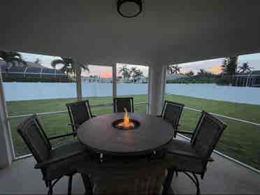 Fully furnished room for rent