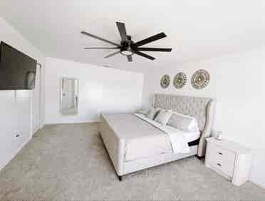 Fully furnished room for rent