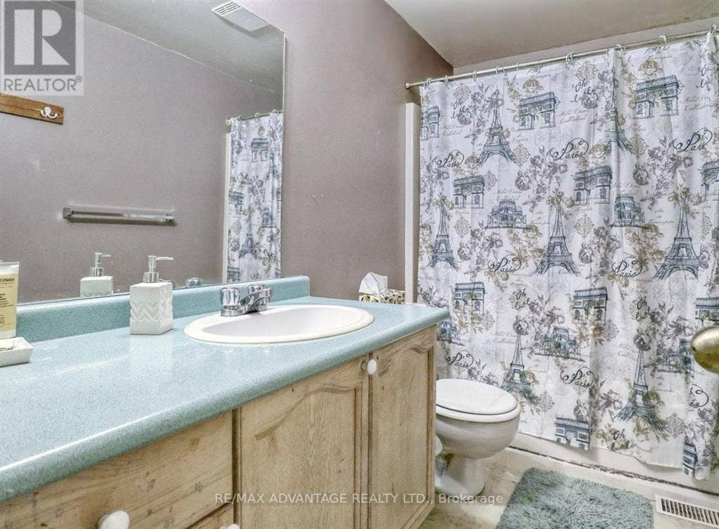 Room near Western University