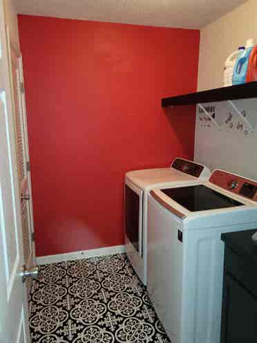 ROOM FOR RENT IN ELLENWOOD