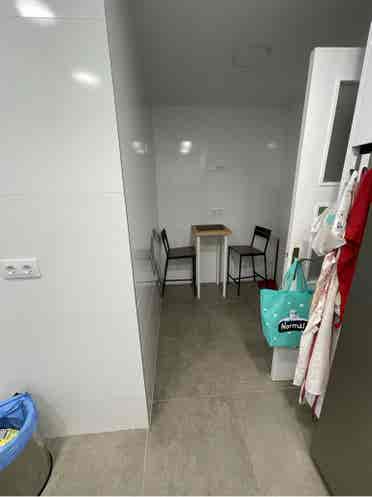 Habitación libre para chica