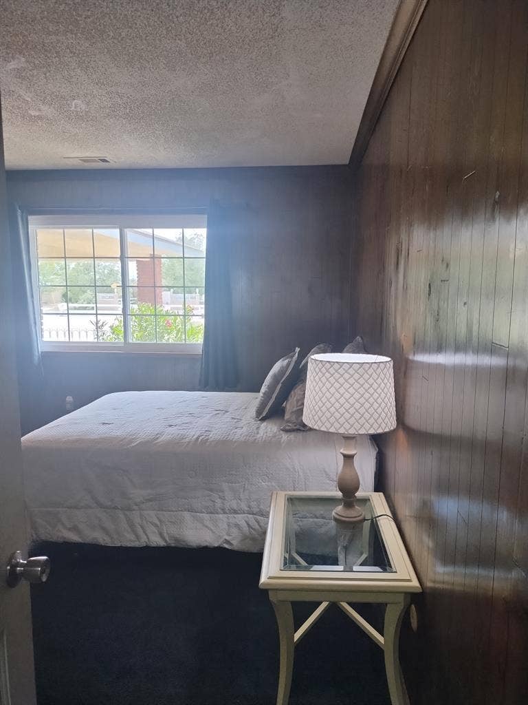 Spacious Room for rent