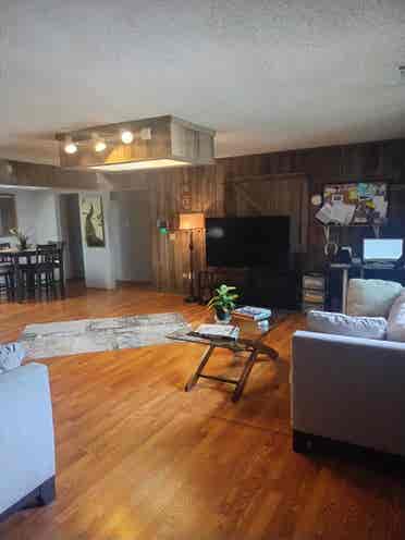 Spacious Room for rent