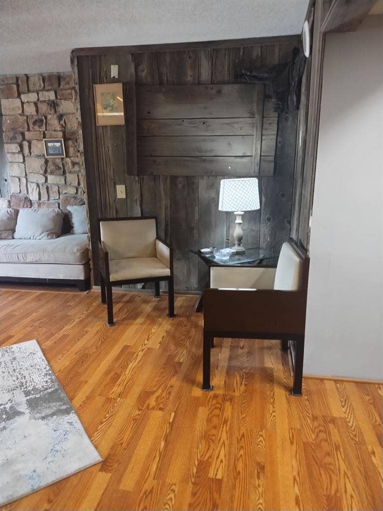 Spacious Room for rent