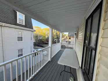 Davis Square Summer Sublet BA