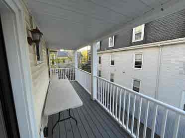 Davis Square Summer Sublet BA
