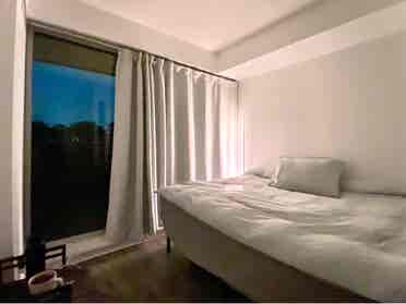 Cozy room in Etobicoke short term
.