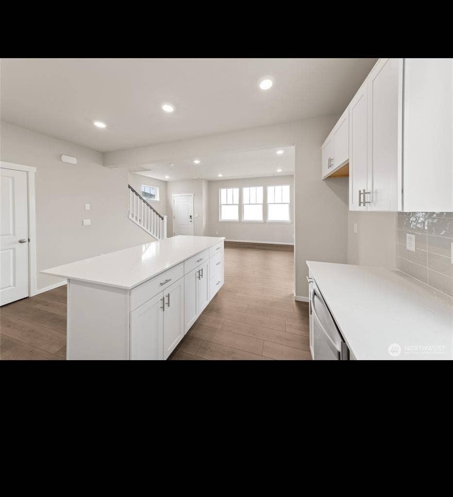 2 New Rooms In Bonney Lake