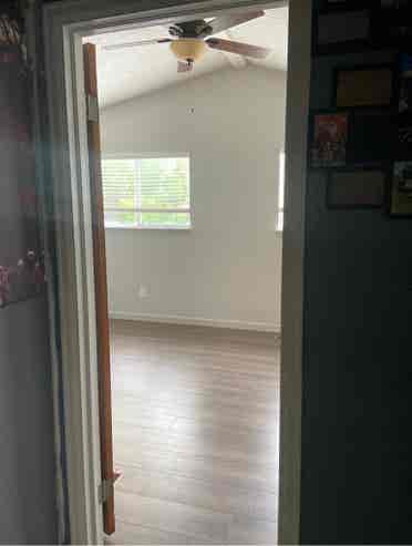 Looking for kick ass roommate