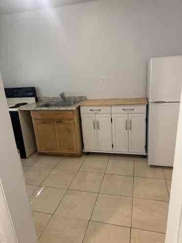 Cozy, clean private room for rent