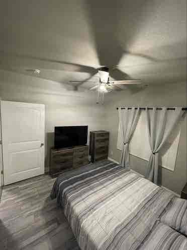 Furnished rm with Private Bathroom