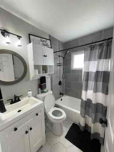 Fully Furnished room in Norfolk
