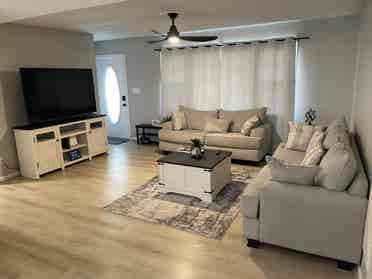 Fully Furnished room in Norfolk