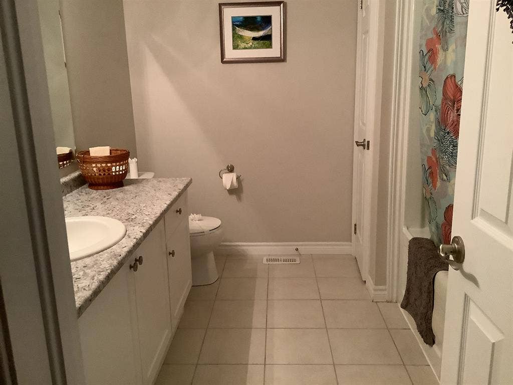 Room for rent in upscale Guelph
