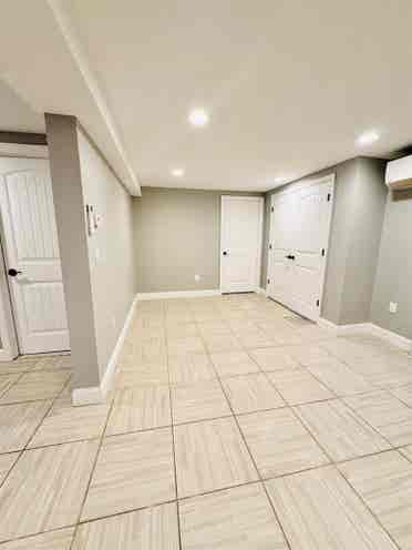 Confortable room or apt in Iselin