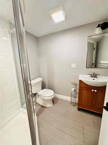 Confortable and Safe room in Iselin