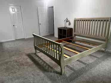 1 Large bedroom in a shared house.