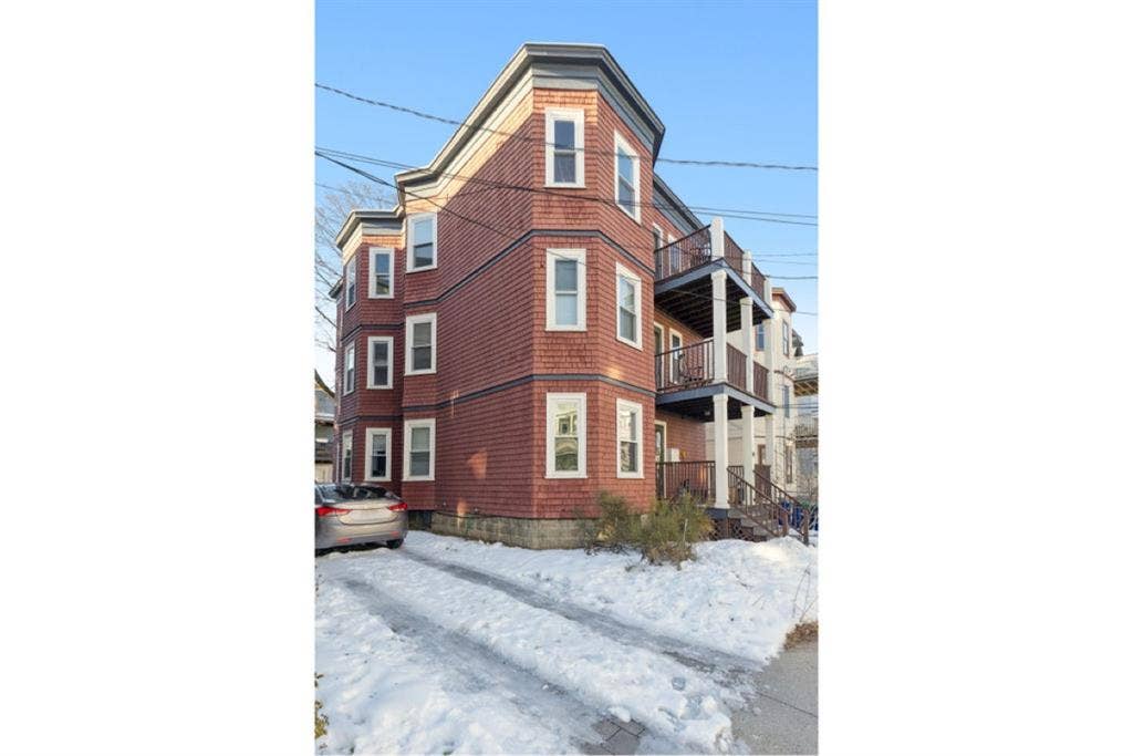 Somerville Move-In September 1