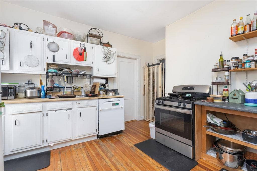 Somerville Move-In September 1