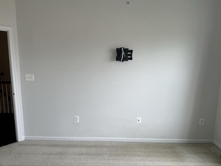 Room to rent Ashburn , VA