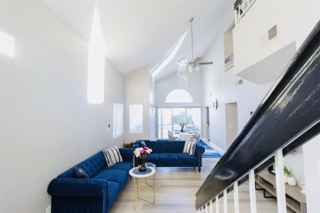 Furnished Room with Pool view
