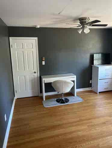 Large bedroom