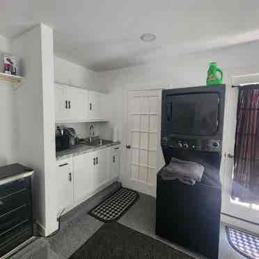 ALL BILLS PAID STUDIO