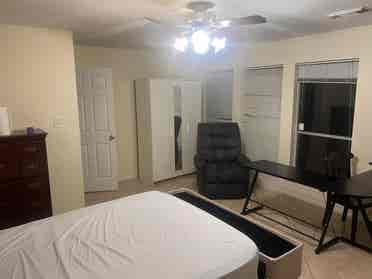 Large private room in nice house
