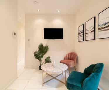 Hot Summer Sublet near Central Park
