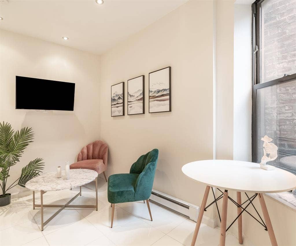 Hot Summer Sublet near Central Park