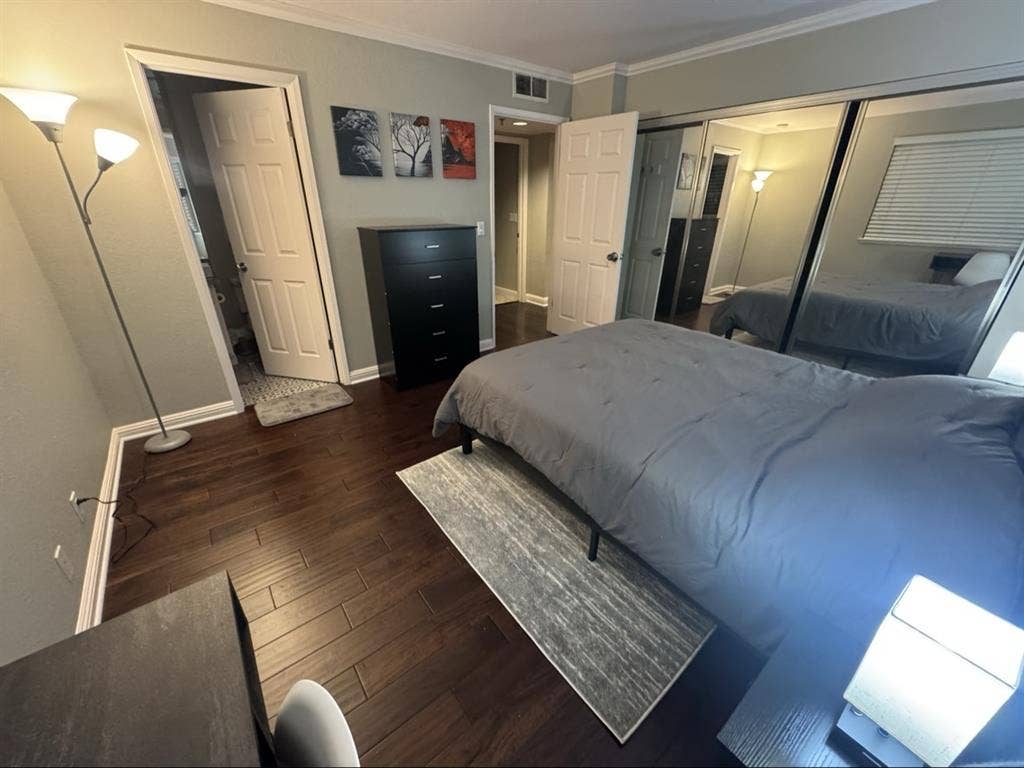 Need roommate in a bath condo