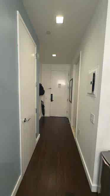 Room for rent on Wall Street