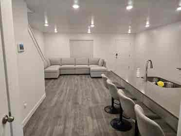 ROOM IN BRAND NEW TOWNHOME FOR RENT