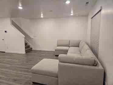 ROOM IN BRAND NEW TOWNHOME FOR RENT