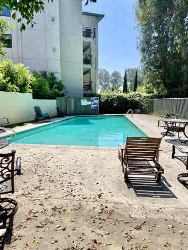 ROOMMATE WANTED IN BRENTWOOD!