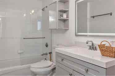 ROOM FOR RENT BRICKELL - FURNISHED