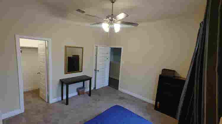 Room for Rent in Arlington