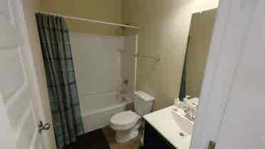 Room for Rent in Arlington