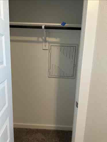 Affordable Room for Rentt