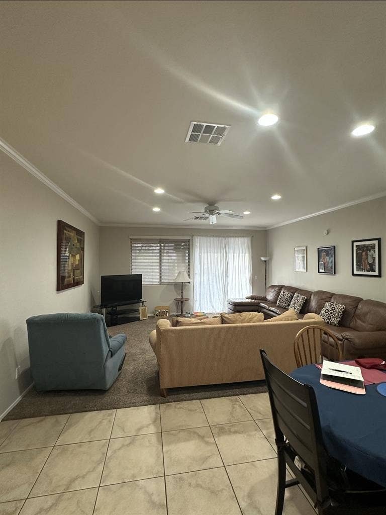 Spacious room Ready for Move-in